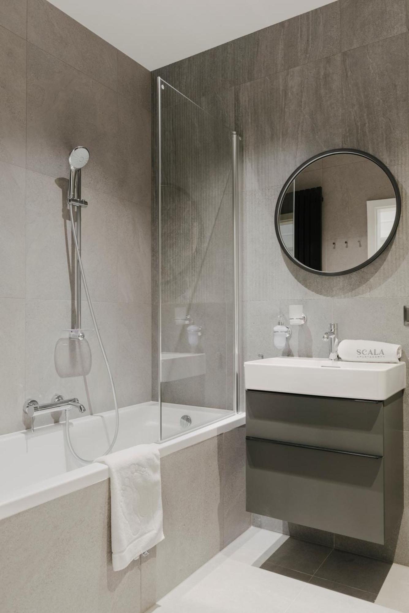 Scala 60D City Center Apartments With Parking By Lion Apartments Γκντανσκ Εξωτερικό φωτογραφία