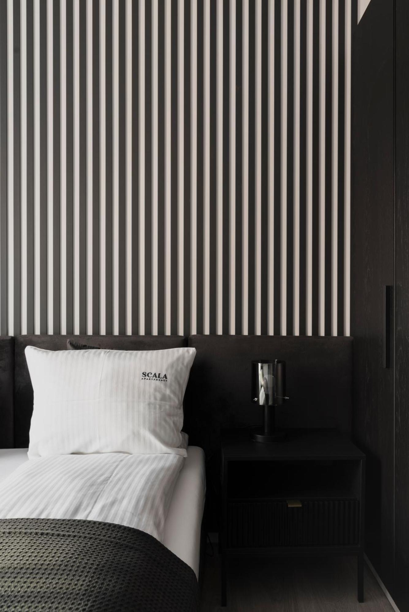 Scala 60D City Center Apartments With Parking By Lion Apartments Γκντανσκ Εξωτερικό φωτογραφία