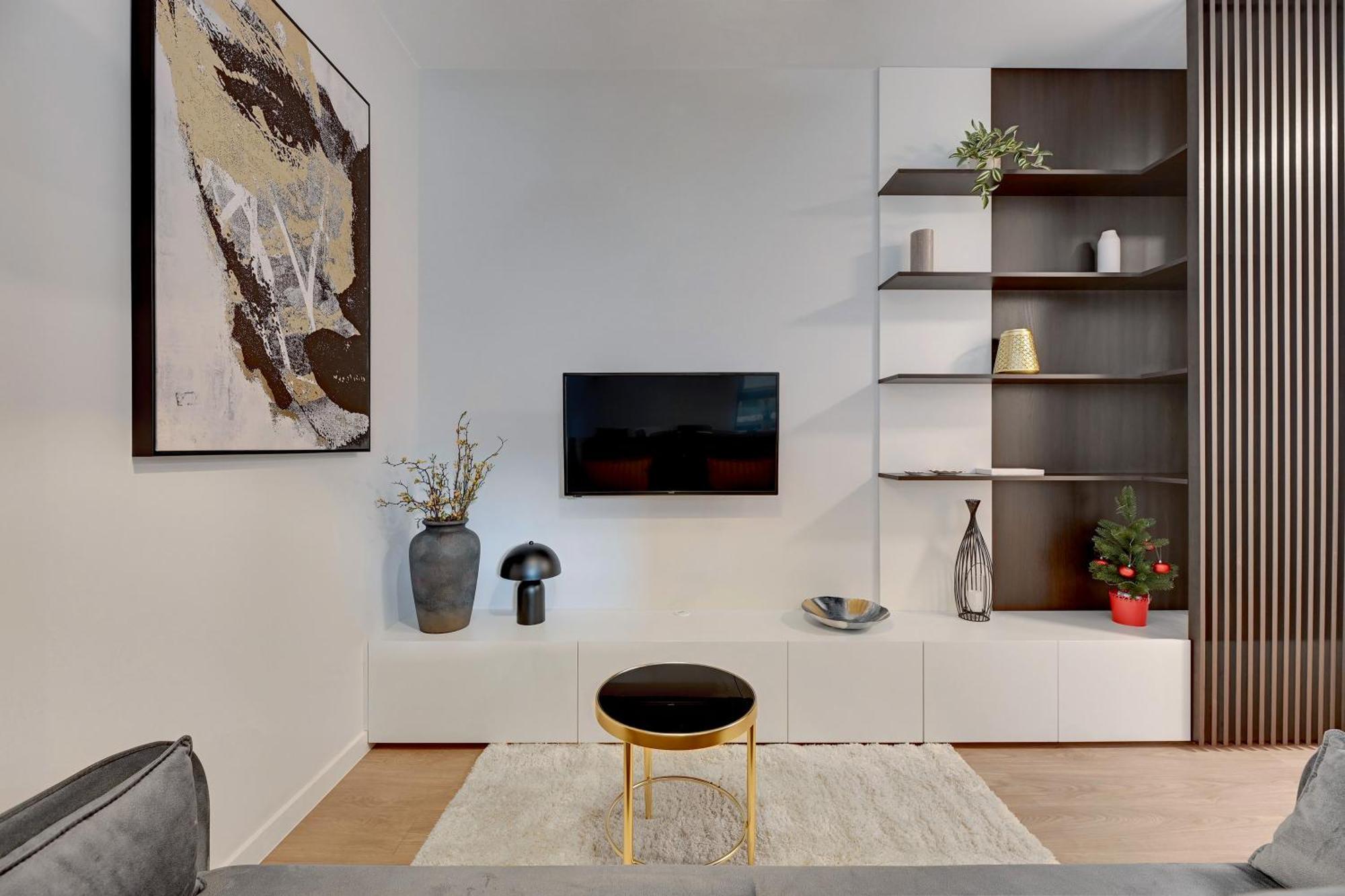Scala 60D City Center Apartments With Parking By Lion Apartments Γκντανσκ Εξωτερικό φωτογραφία