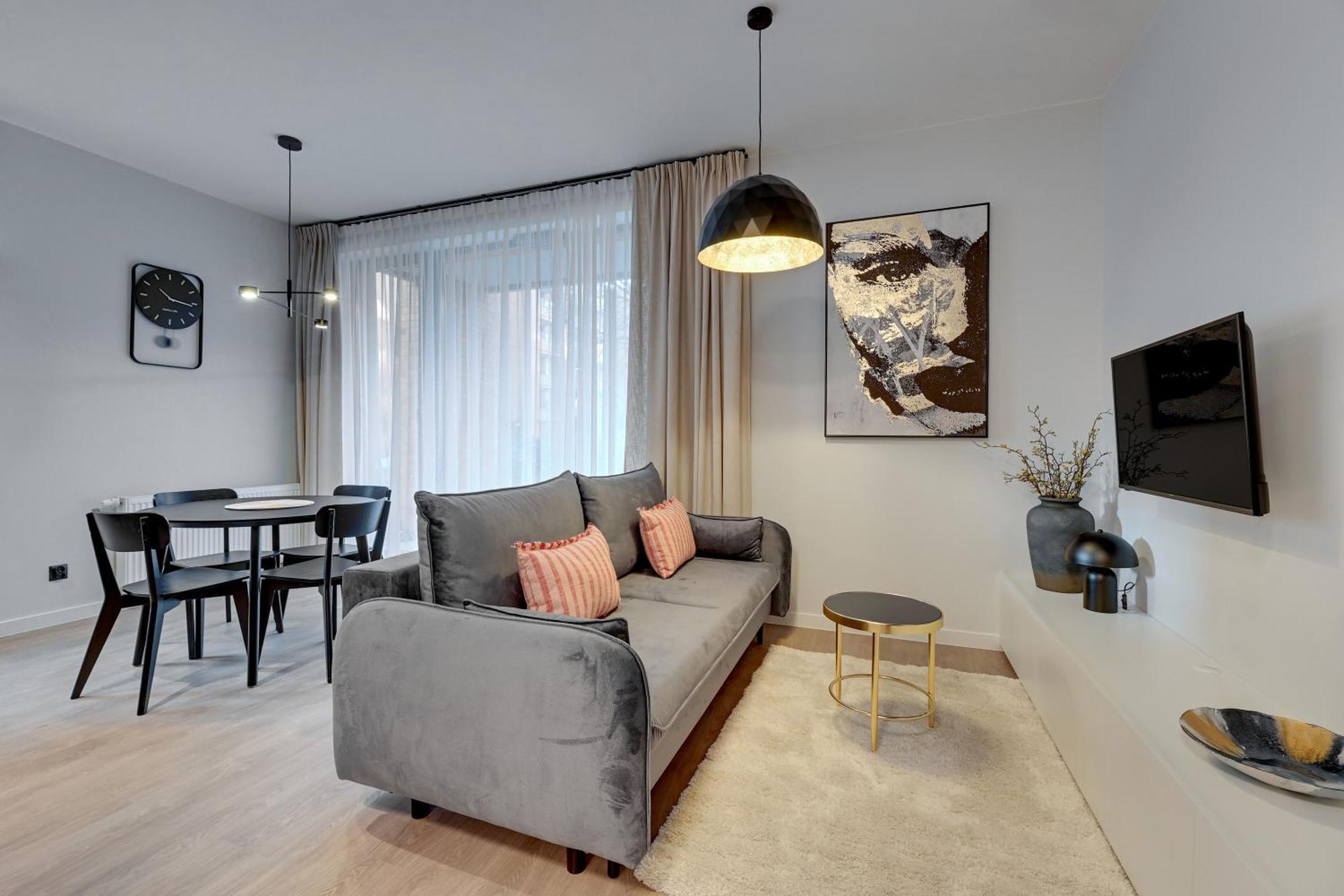 Scala 60D City Center Apartments With Parking By Lion Apartments Γκντανσκ Εξωτερικό φωτογραφία