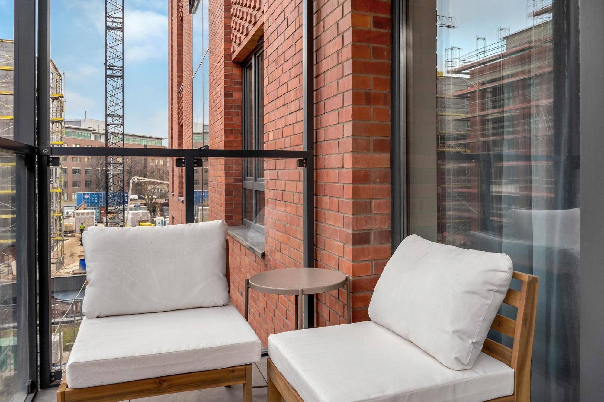 Scala 60D City Center Apartments With Parking By Lion Apartments Γκντανσκ Εξωτερικό φωτογραφία