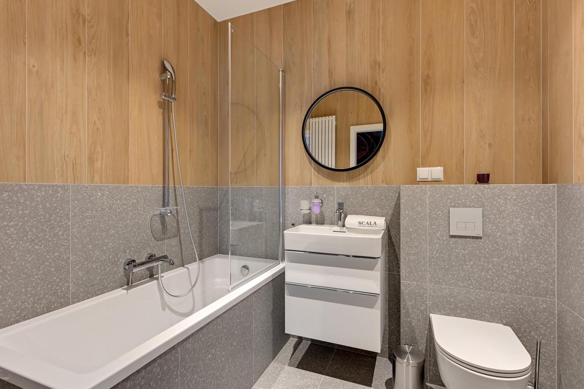 Scala 60D City Center Apartments With Parking By Lion Apartments Γκντανσκ Εξωτερικό φωτογραφία